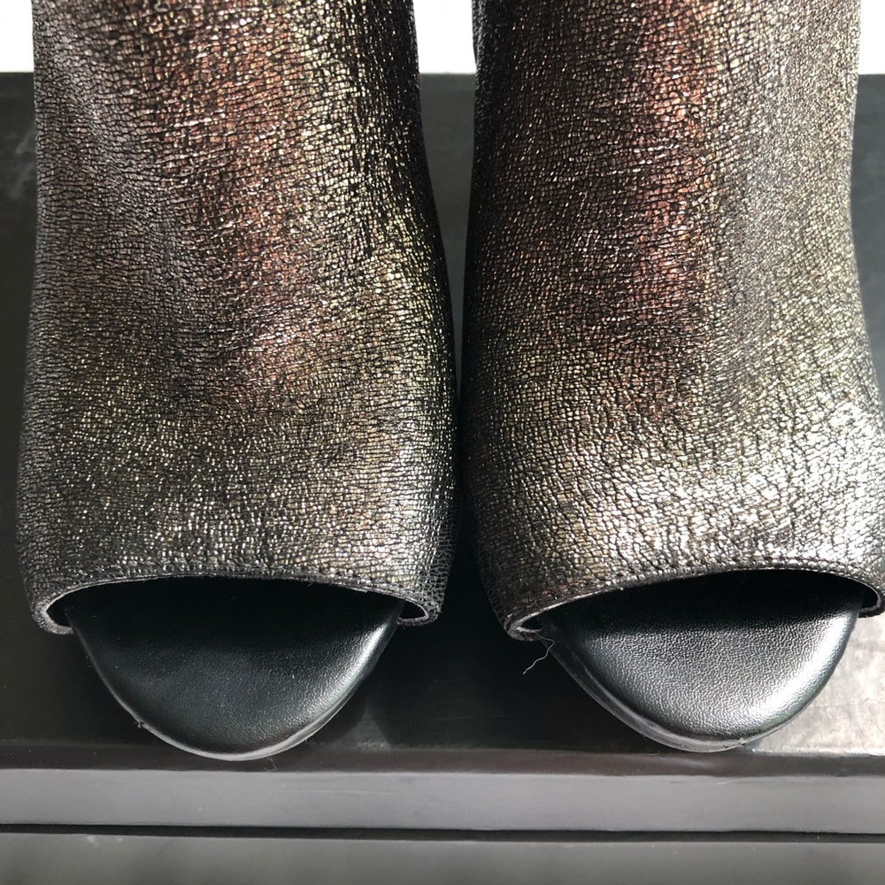 GUESS Adara Metallic Booties - Picture 4 of 7